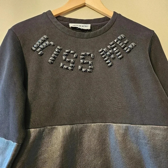 American Retro Kiss  Me Crewneck Oversized Faux Leather Casual Sweater Black. - Picture 3 of 11